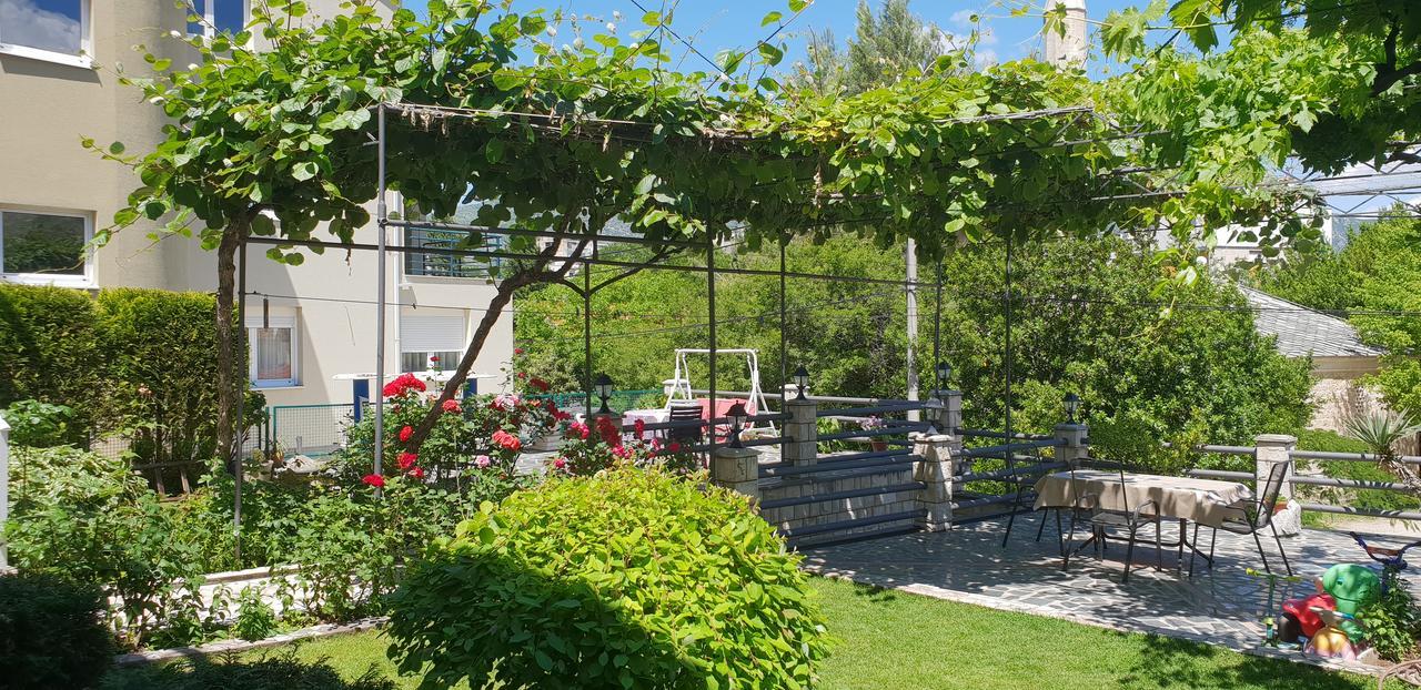 Accommodation Vesa Mostar Buitenkant foto